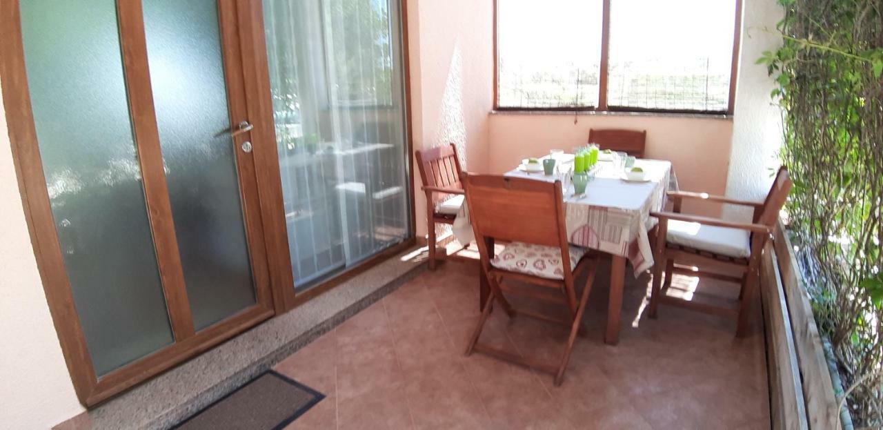Galižana Apartments Demori מראה חיצוני תמונה